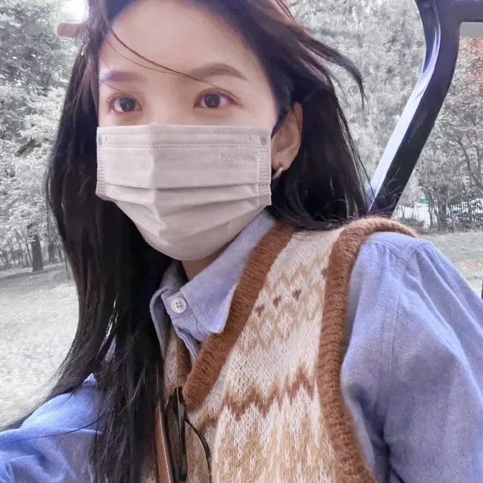 金光松美的四块石板